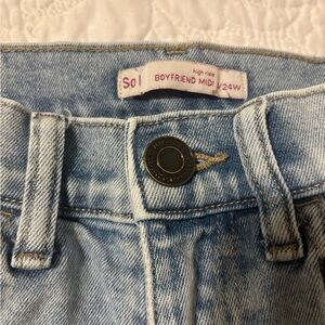So Women's Light Blue Boyfriend Jeans shirts size 24